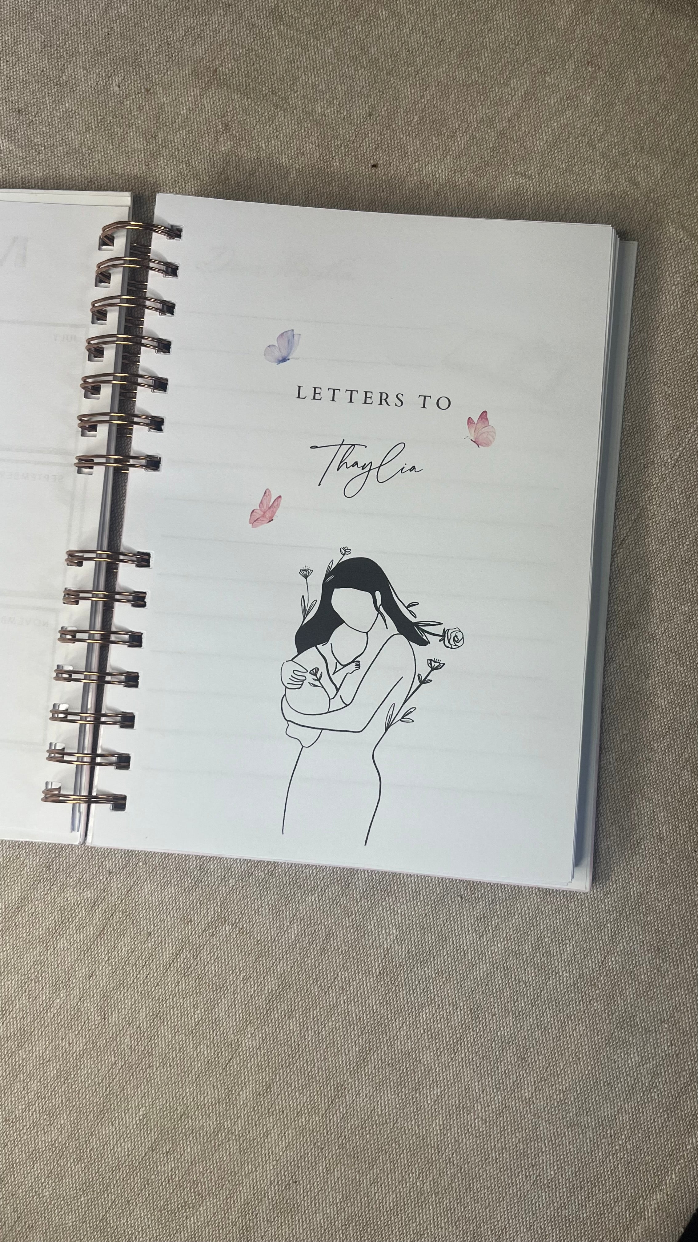 It's A Girl Pregnancy Journal